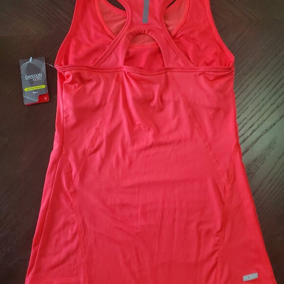 NWT Women's Danskin Now athletic tank size Small - Picture 4 of 4